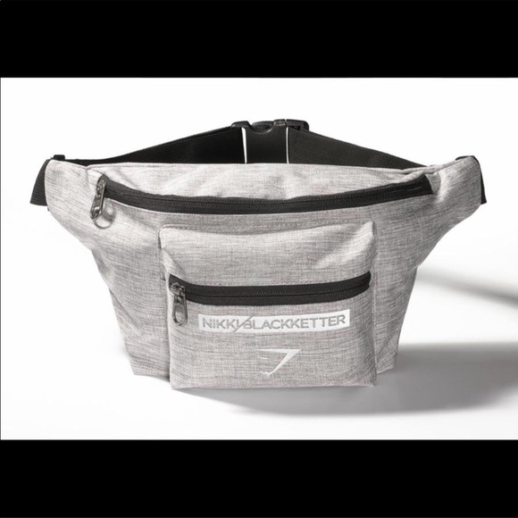 gymshark fanny pack
